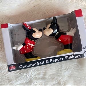 Mickey Minnie Salt/Pepper Shakers